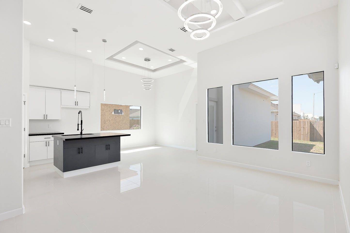 BUILDMART - Ventila Moderna de Aire Acondicionado 25x24 pulgadas - Regilla Lineal Moderna Blanca - Registro Lineal de Aluminio para Aire